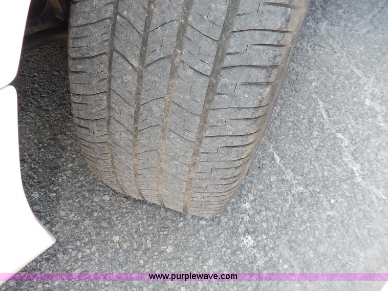 image for item H9736 2008 Ford Crown Victoria Police Interceptor