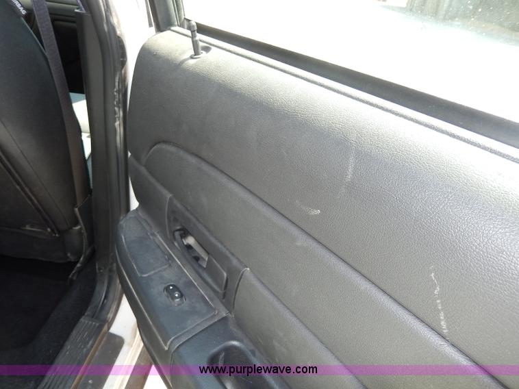 image for item H9736 2008 Ford Crown Victoria Police Interceptor