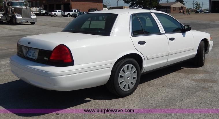 image for item H9737 2011 Ford Crown Victoria Police Interceptor