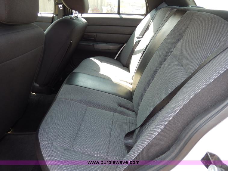 image for item H9737 2011 Ford Crown Victoria Police Interceptor