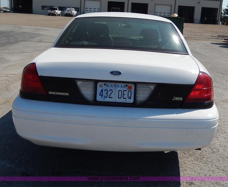 image for item H9738 2011 Ford Crown Victoria Police Interceptor