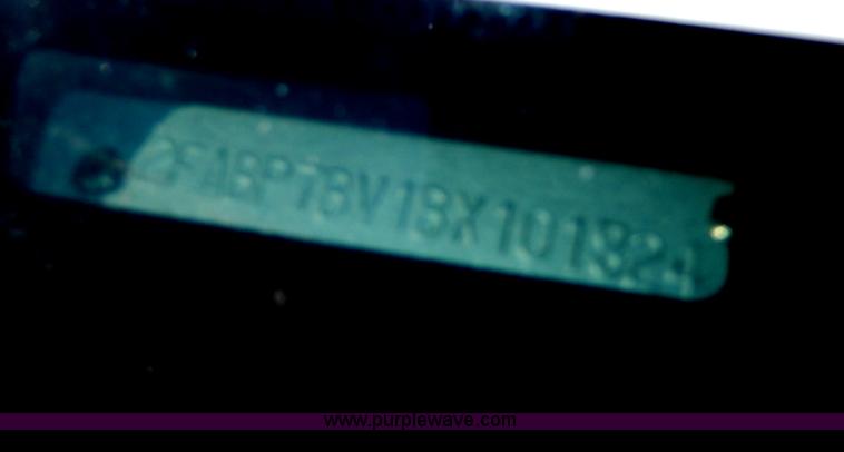 image for item H9738 2011 Ford Crown Victoria Police Interceptor