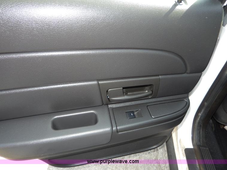 image for item H9739 2011 Ford Crown Victoria Police Interceptor