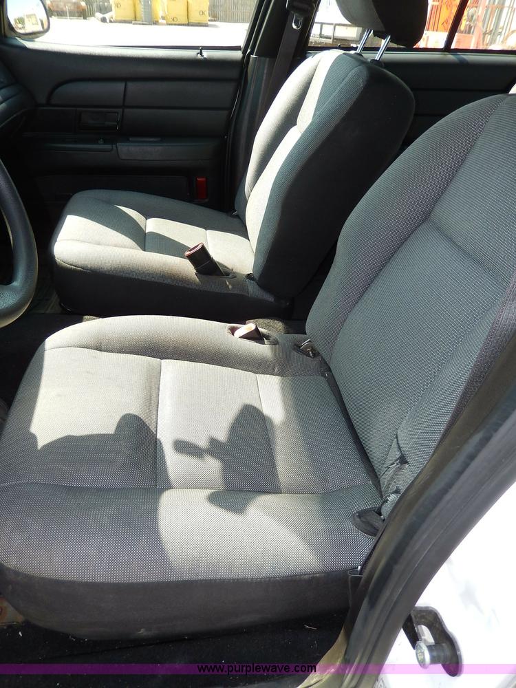 image for item H9739 2011 Ford Crown Victoria Police Interceptor