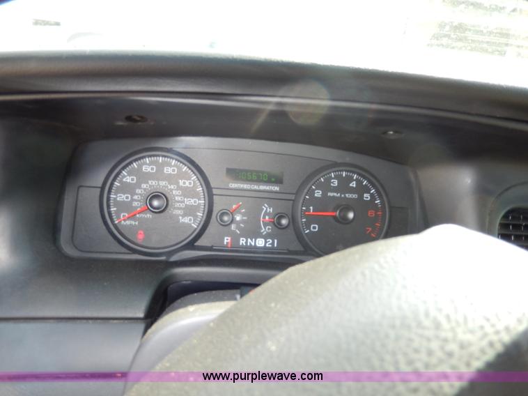 image for item H9739 2011 Ford Crown Victoria Police Interceptor