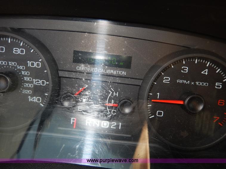 image for item H9739 2011 Ford Crown Victoria Police Interceptor