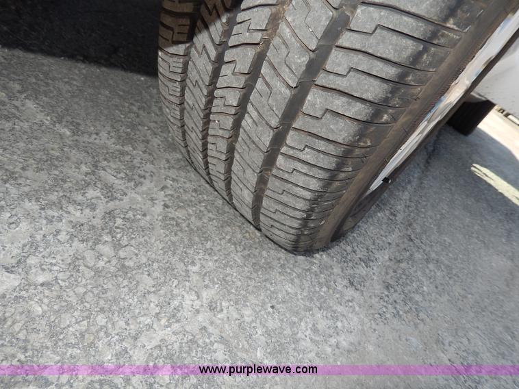 image for item H9739 2011 Ford Crown Victoria Police Interceptor