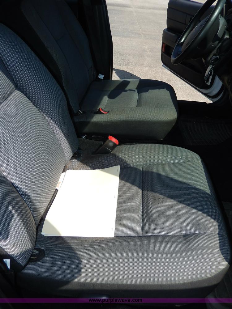 image for item H9739 2011 Ford Crown Victoria Police Interceptor