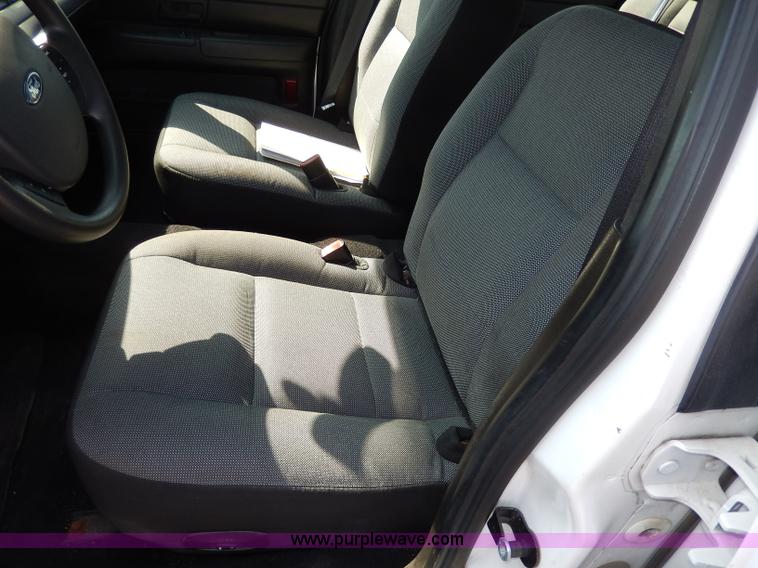 image for item H9740 2010 Ford Crown Victoria Police Interceptor