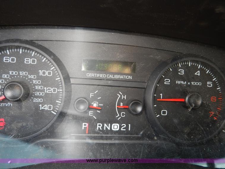 image for item H9740 2010 Ford Crown Victoria Police Interceptor