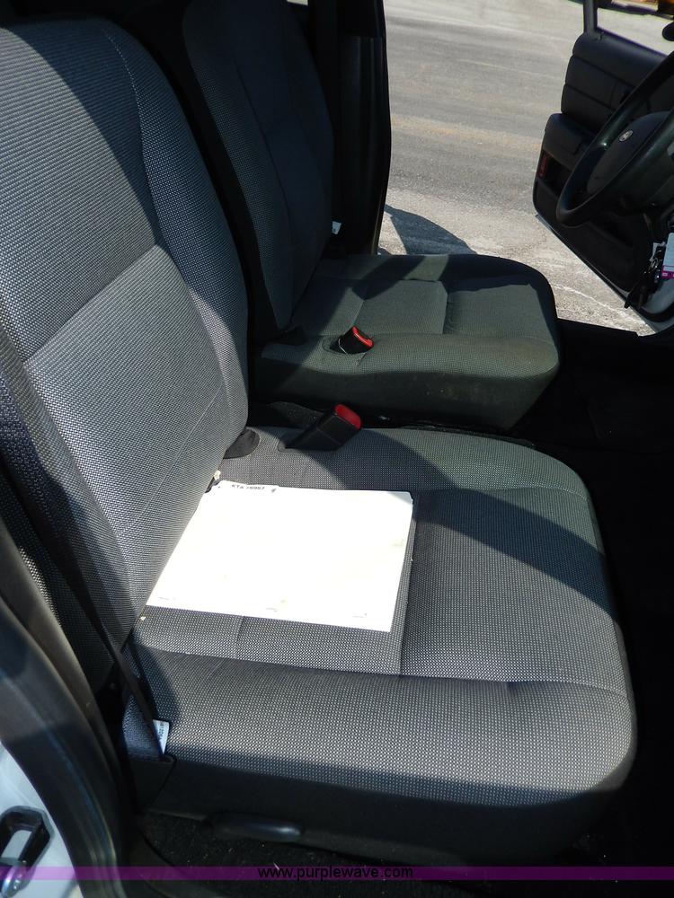 image for item H9740 2010 Ford Crown Victoria Police Interceptor