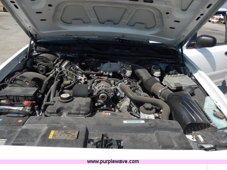 image for item H9741 2008 Ford Crown Victoria Police Interceptor
