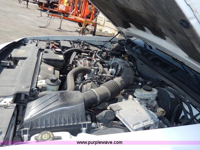 image for item H9742 2008 Ford Crown Victoria Police Interceptor