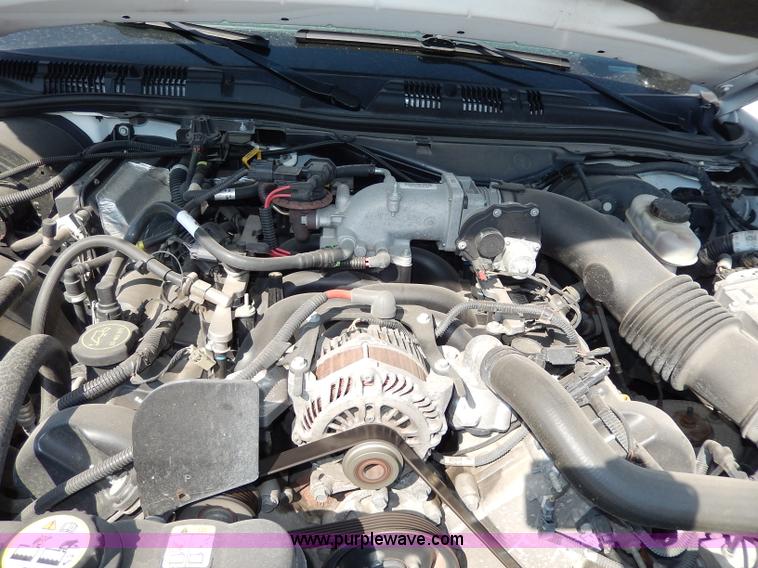 image for item H9742 2008 Ford Crown Victoria Police Interceptor