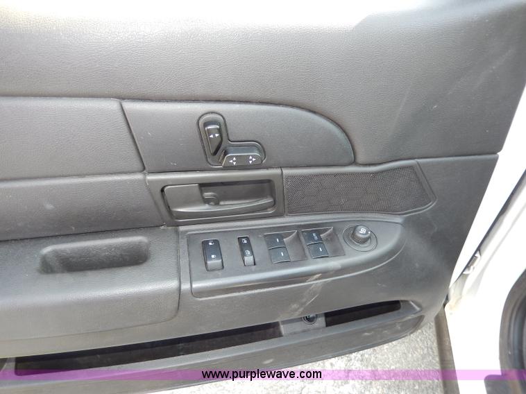 image for item H9743 2010 Ford Crown Victoria Police Interceptor