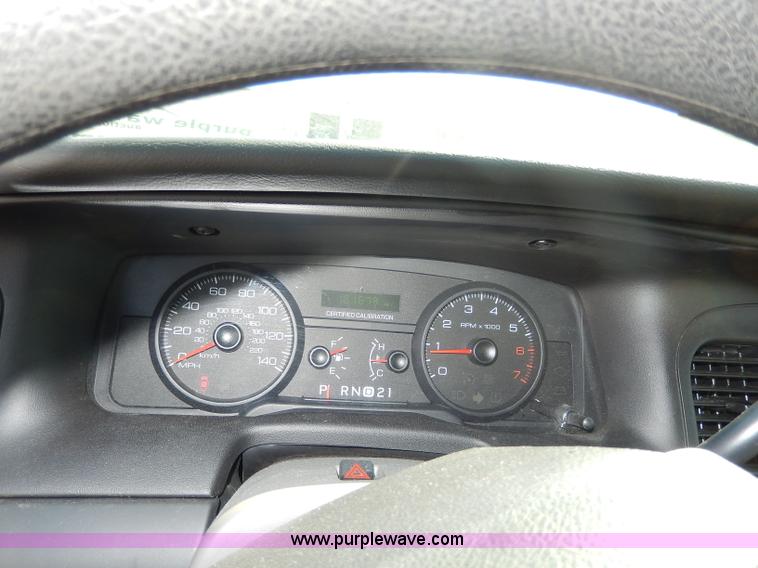 image for item H9743 2010 Ford Crown Victoria Police Interceptor