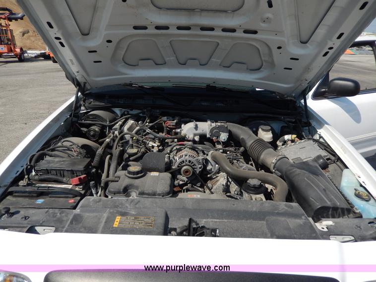 image for item H9743 2010 Ford Crown Victoria Police Interceptor