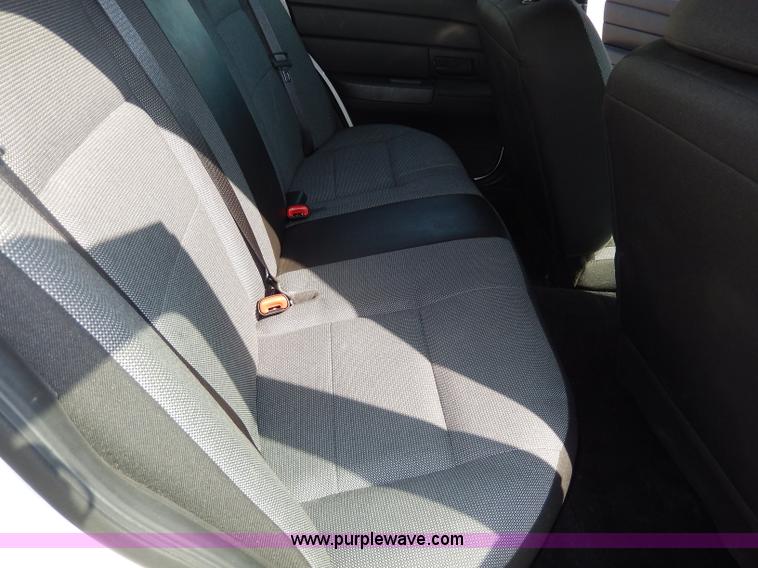 image for item H9743 2010 Ford Crown Victoria Police Interceptor