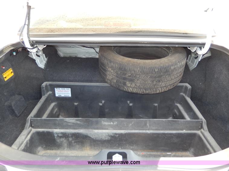 image for item H9743 2010 Ford Crown Victoria Police Interceptor