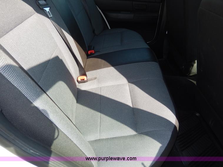 image for item H9744 2010 Ford Crown Victoria Police Interceptor