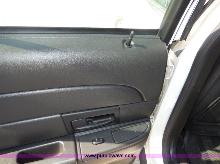 image for item H9745 2008 Ford Crown Victoria Police Interceptor