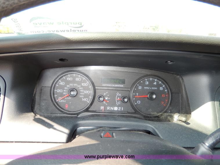 image for item H9745 2008 Ford Crown Victoria Police Interceptor