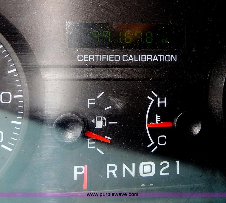 image for item H9745 2008 Ford Crown Victoria Police Interceptor