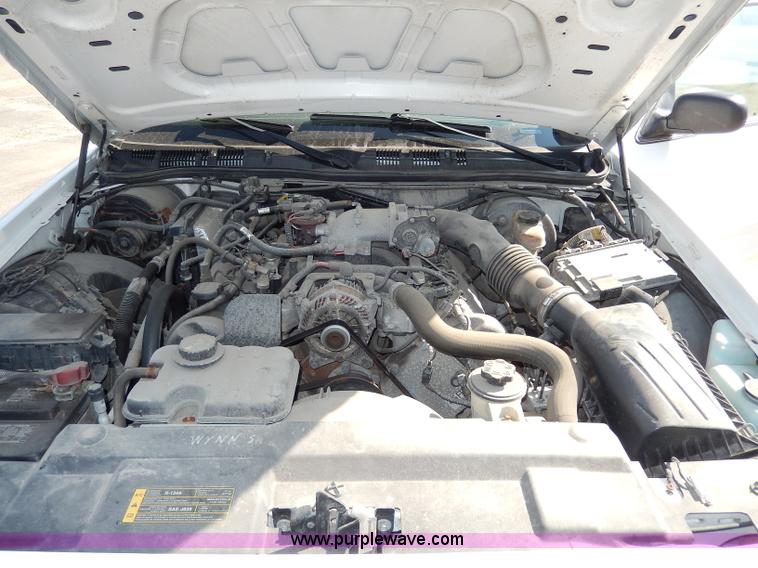 image for item H9745 2008 Ford Crown Victoria Police Interceptor