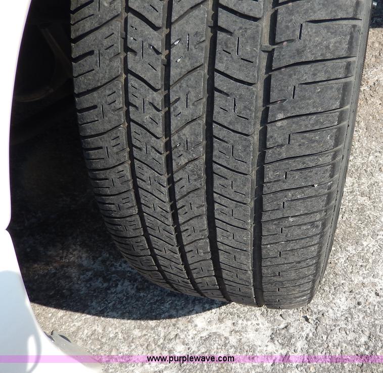 image for item H9745 2008 Ford Crown Victoria Police Interceptor