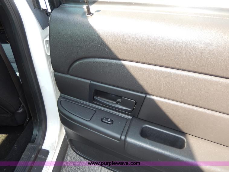 image for item H9745 2008 Ford Crown Victoria Police Interceptor