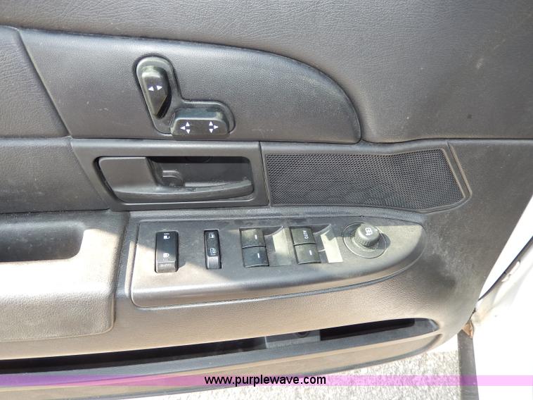 image for item H9746 2010 Ford Crown Victoria Police Interceptor