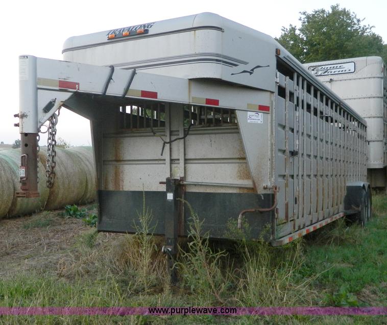 image for item D6063 1999 Travalong gooseneck livestock trailer