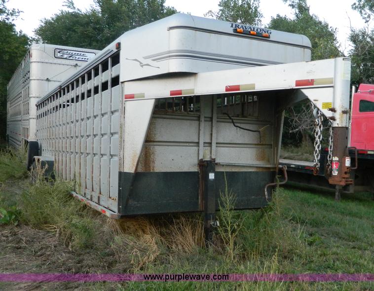 image for item D6063 1999 Travalong gooseneck livestock trailer
