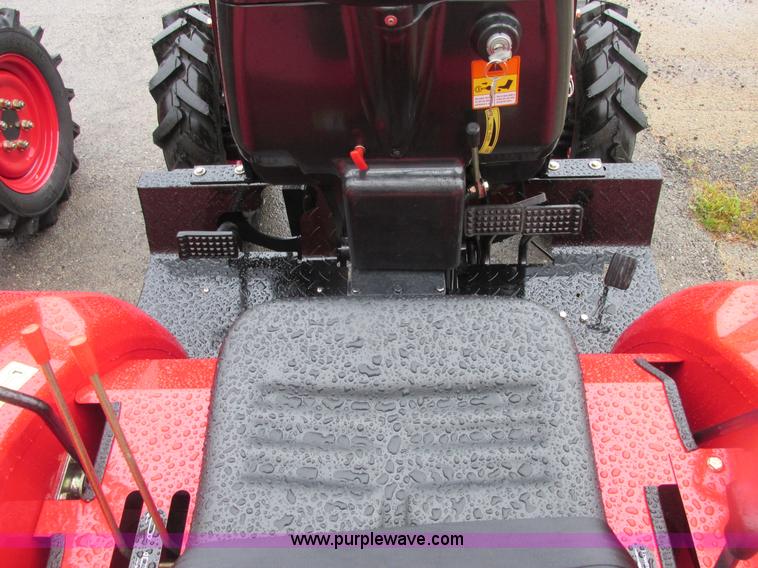 image for item E7370 2012 Changfa 3028 MFWD tractor