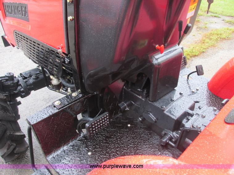 image for item E7370 2012 Changfa 3028 MFWD tractor