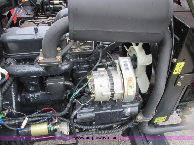 image for item E7370 2012 Changfa 3028 MFWD tractor