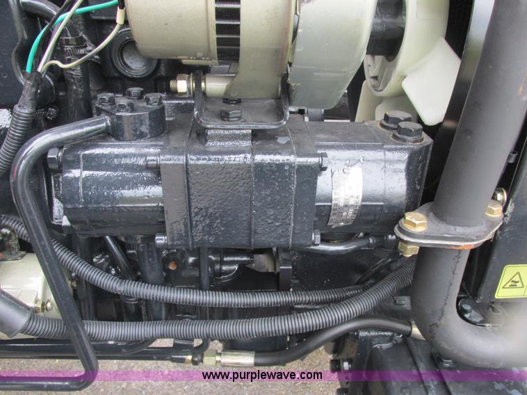 image for item E7370 2012 Changfa 3028 MFWD tractor