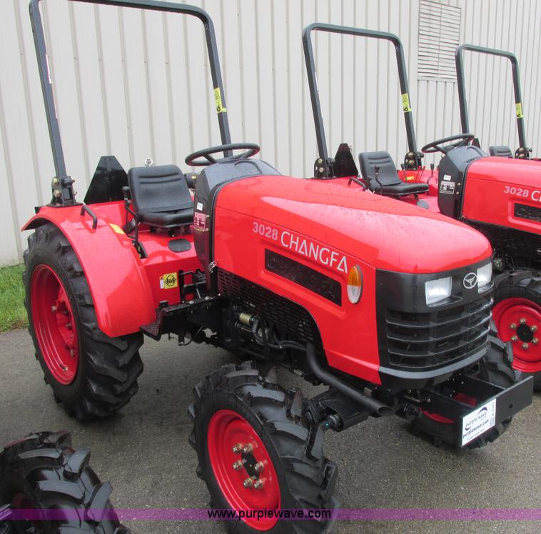 image for item E7371 2012 Changfa 3028 MFWD tractor