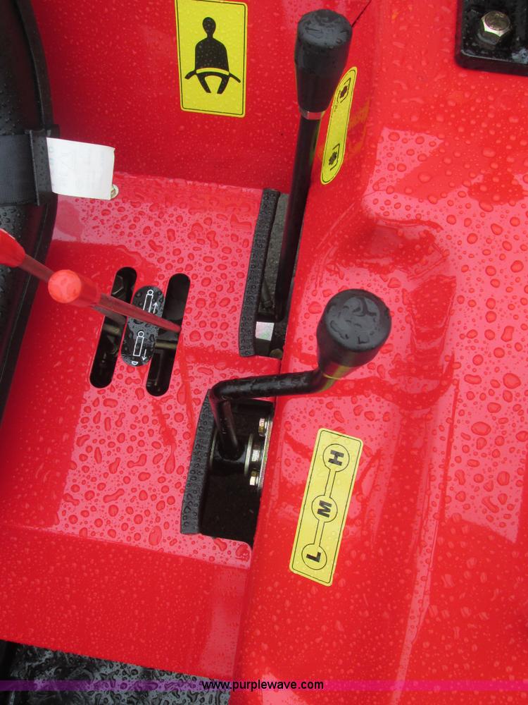 image for item E7375 2012 Changfa 3028 MFWD tractor