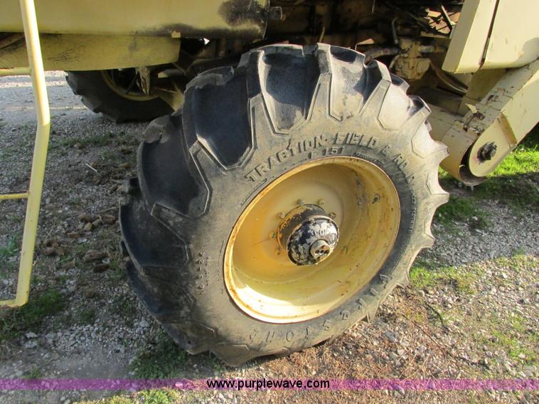 image for item F5297 1981 New Holland TR85 RWA combine with header