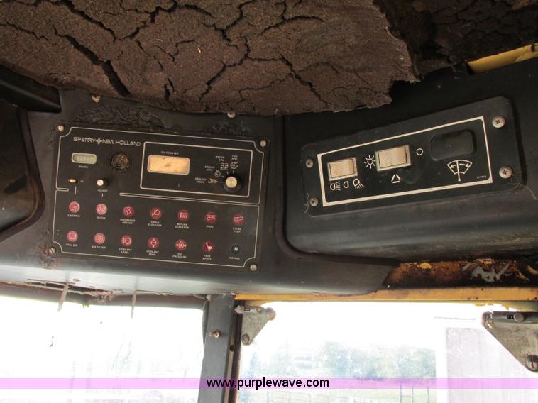 image for item F5297 1981 New Holland TR85 RWA combine with header