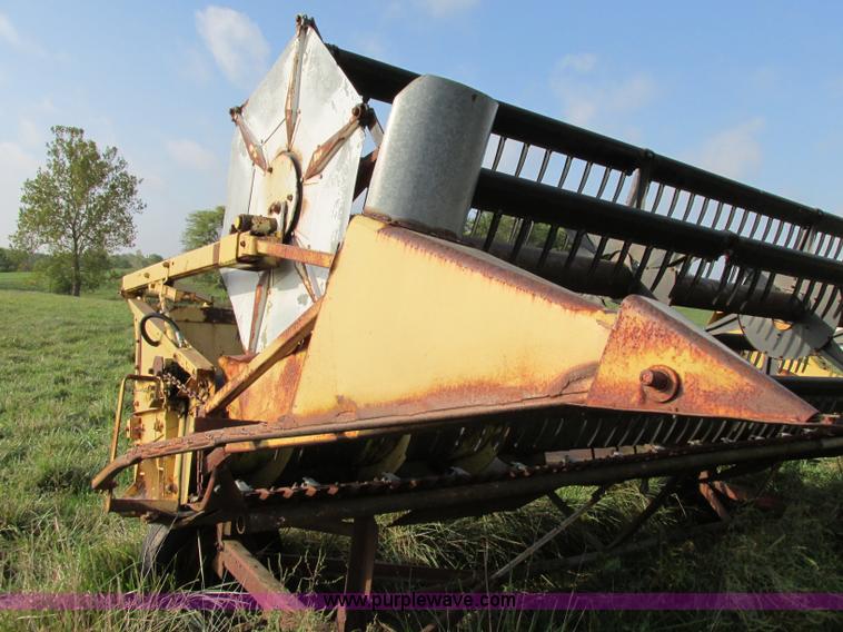 image for item F5297 1981 New Holland TR85 RWA combine with header