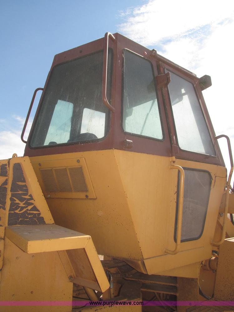 image for item F7127 1988 Case W14B wheel loader