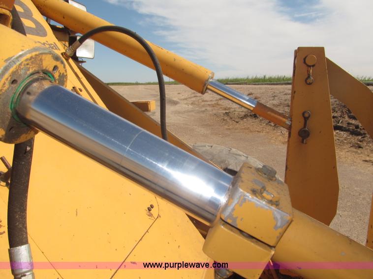 image for item F7127 1988 Case W14B wheel loader