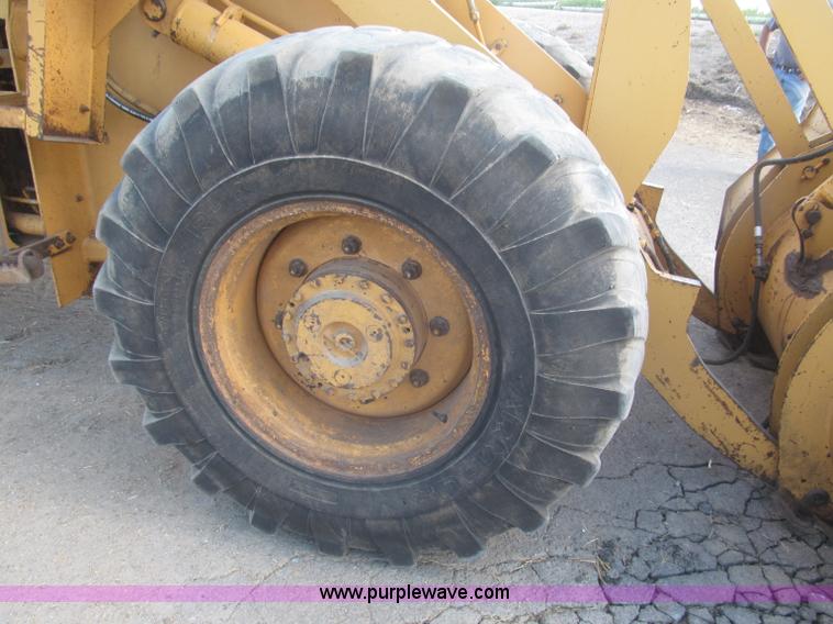 image for item F7127 1988 Case W14B wheel loader