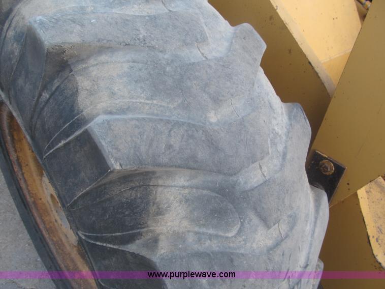 image for item F7127 1988 Case W14B wheel loader