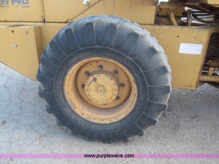 image for item F7127 1988 Case W14B wheel loader