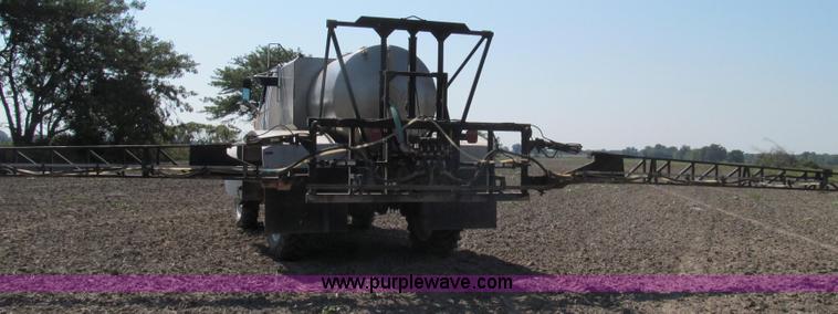image for item G2103 1999 Sterling L8513 pre/post liquid fertilizer applicator sprayer