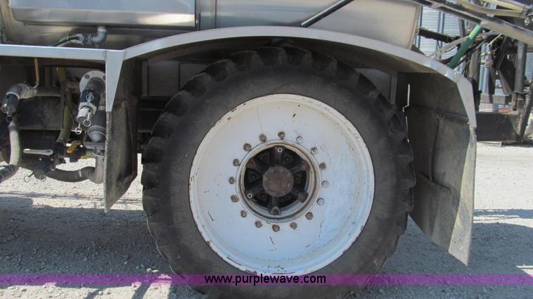 image for item G2103 1999 Sterling L8513 pre/post liquid fertilizer applicator sprayer