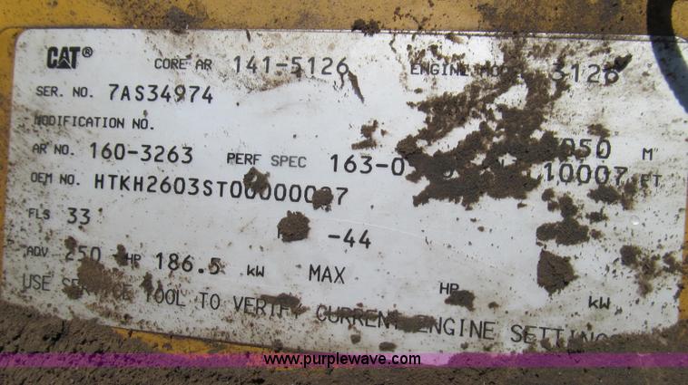 image for item G2103 1999 Sterling L8513 pre/post liquid fertilizer applicator sprayer